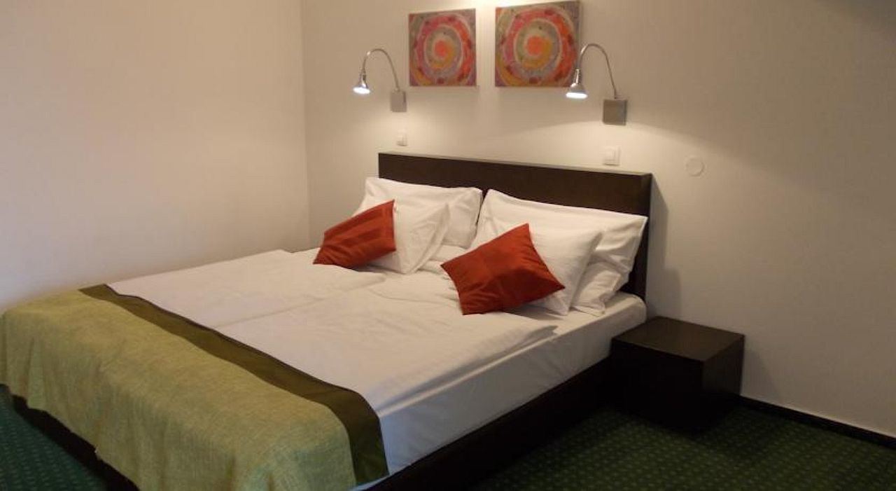 Hotel Vitkov Прага Екстериор снимка