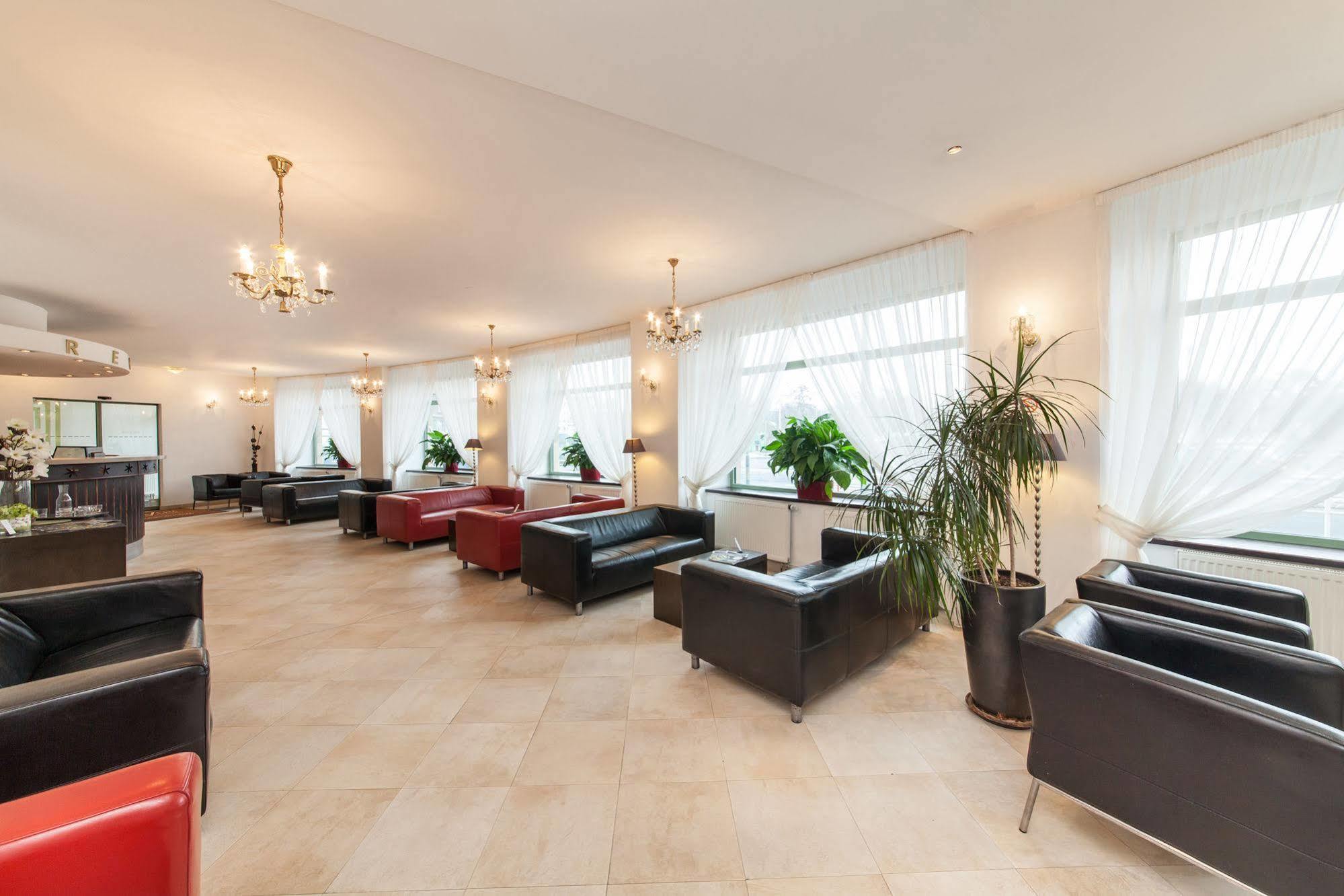 Hotel Vitkov Прага Екстериор снимка