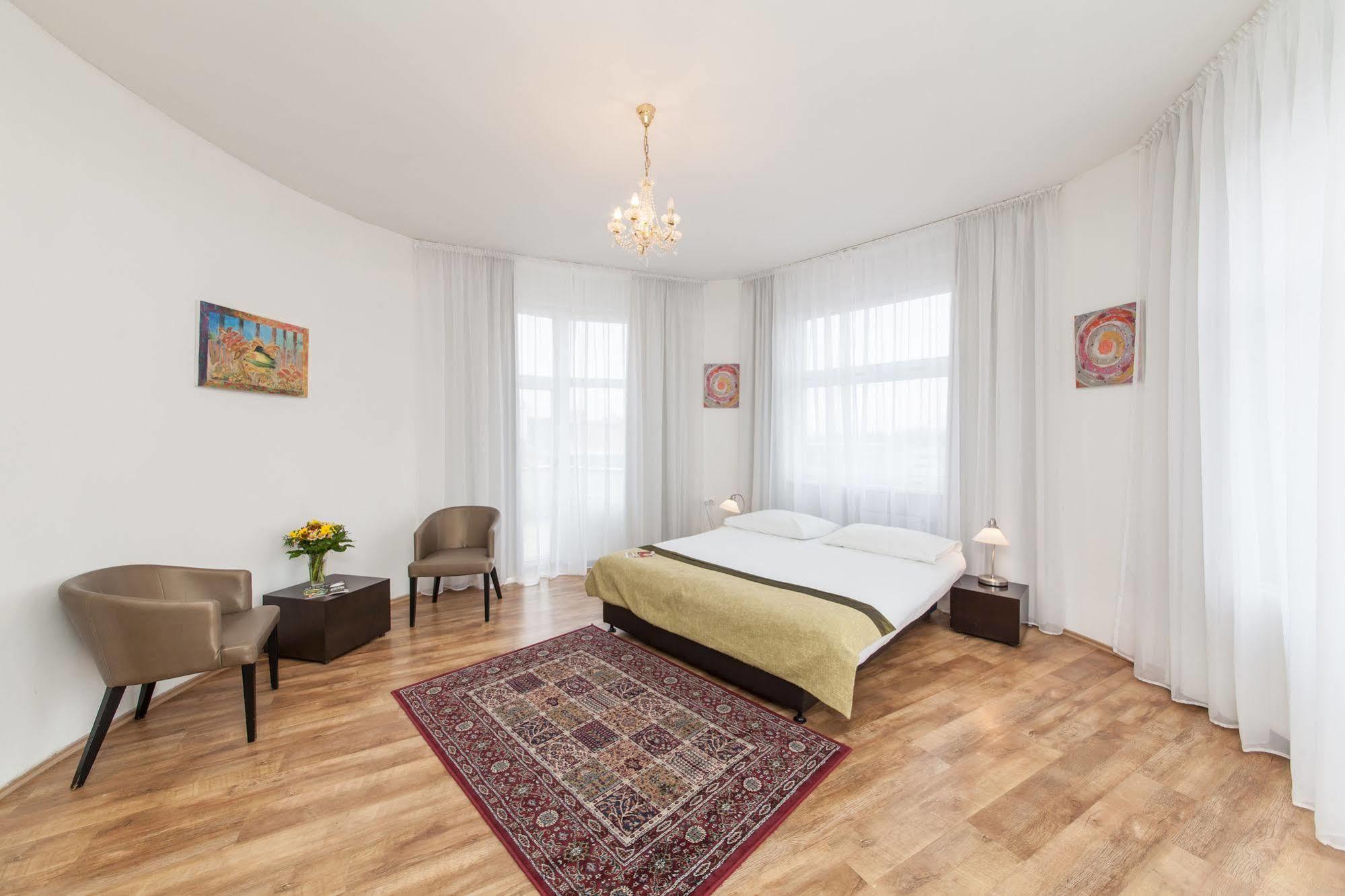 Hotel Vitkov Прага Екстериор снимка